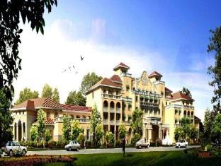 Q And X Hot Spring Resort Qingdao Buitenkant foto